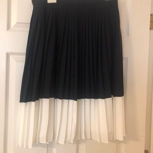 Navy/white pleated midi skirt